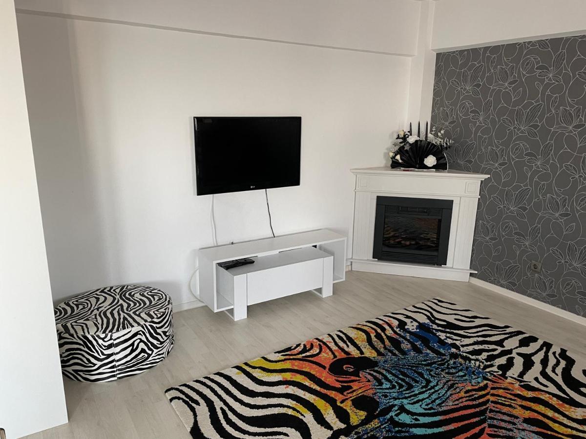 Panoramic M&M Apartment Suceava Eksteriør bilde
