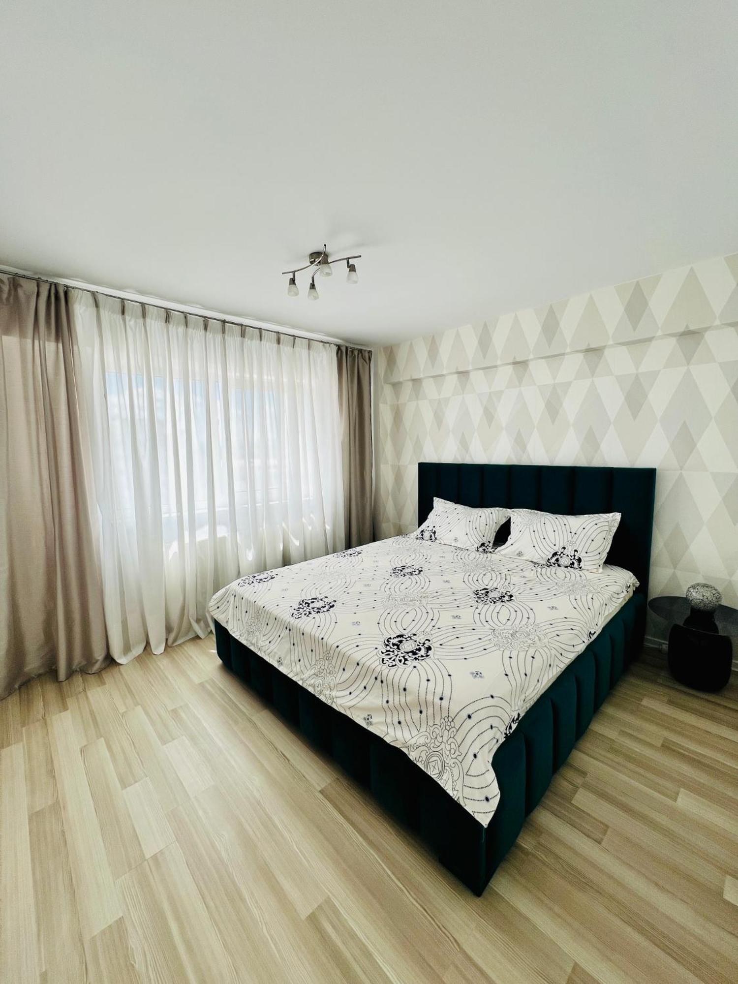 Panoramic M&M Apartment Suceava Eksteriør bilde